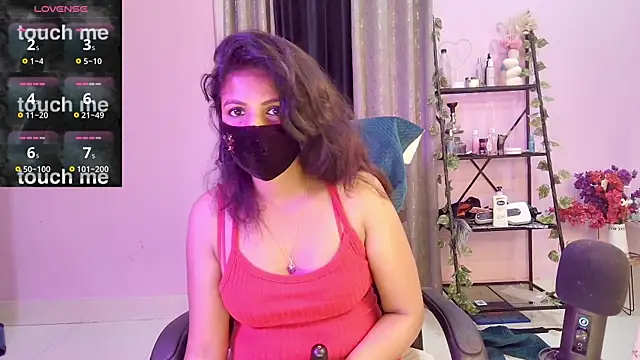 Snapshot of Naughty_nightz chatting on November 3, 10:10 pm Naughty nightz online show from November 3, 10:10 pm