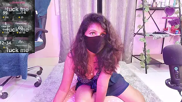 Snapshot of Naughty_nightz chatting on November 30, 1:42 am Naughty nightz online show from November 30, 1:42 am