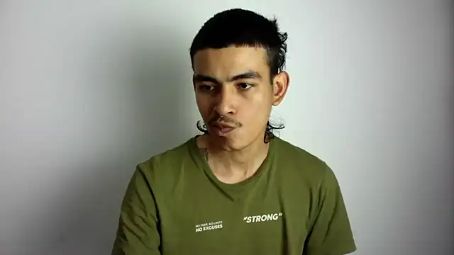 Snapshot of sorry-mom69 chatting on September 23, 5:49 pm sorry-mom69 online show from September 23, 5:49 pm