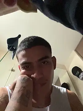 Snapshot of sorry-mom69 chatting on November 1, 8:22 pm sorry-mom69 online show from November 1, 8:22 pm