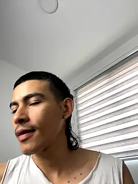 Snapshot of sorry-mom69 chatting on November 10, 2:27 pm sorry-mom69 online show from November 10, 2:27 pm