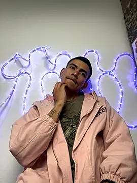 Snapshot of sorry-mom69 chatting on November 20, 7:02 pm sorry-mom69 online show from November 20, 7:02 pm