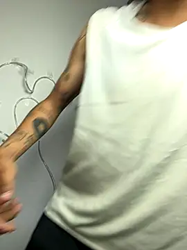 Snapshot of sorry-mom69 chatting on November 23, 12:05 pm sorry-mom69 online show from November 23, 12:05 pm