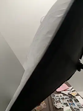 Snapshot of sorry-mom69 chatting on December 1, 12:10 pm sorry-mom69 online show from December 1, 12:10 pm