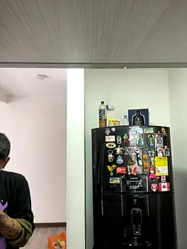 Snapshot of sorry-mom69 chatting on December 4, 5:32 pm sorry-mom69 online show from December 4, 5:32 pm