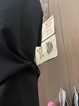 Snapshot of sorry-mom69 chatting on December 17, 7:09 pm sorry-mom69 online show from December 17, 7:09 pm