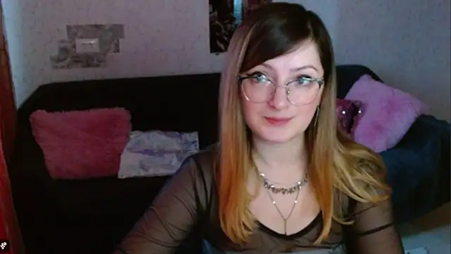 Arielsssplash online show from November 26, 8:04 am