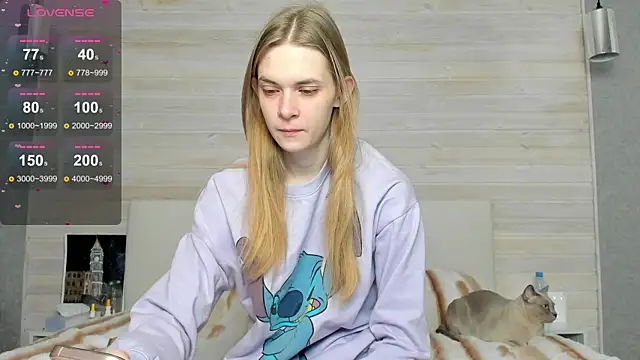 molly hunt  online show from February 18, 3:10 am