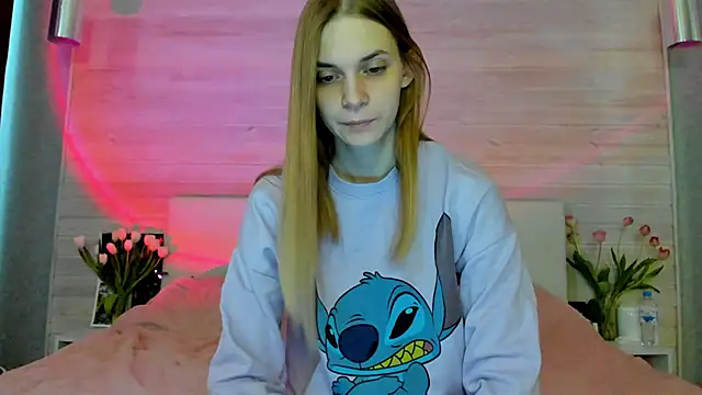 molly hunt  online show from March 11, 3:34 am