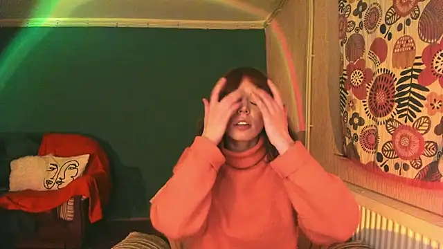 ClancyMorissey online show from February 11, 8:52 pm