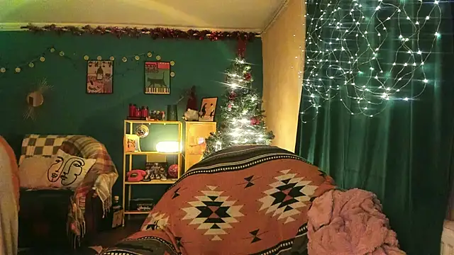 ClancyMorissey online show from November 30, 6:34 pm