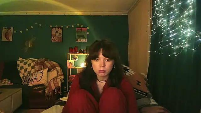 Snapshot of ClancyMorissey chatting on April 25, 5:21 pm ClancyMorissey online show from April 25, 5:21 pm
