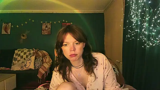 Snapshot of ClancyMorissey chatting on May 29, 7:23 pm ClancyMorissey online show from May 29, 7:23 pm