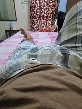 Snapshot of Pink_head_dick chatting on October 3, 3:14 am Pink head dick online show from October 3, 3:14 am