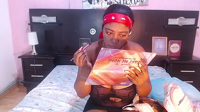 malorybrown online show from April 17, 1:03 pm