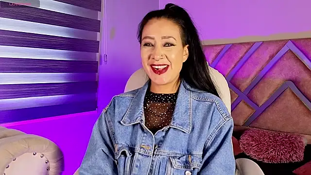  kelly hous36 online show from February 21, 4:05 pm