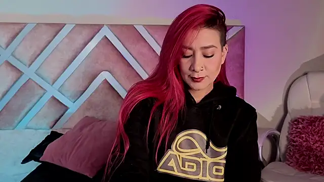  kelly hous36 online show from September 15, 1:00 pm