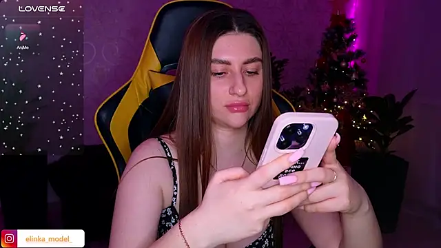 Elishka  online show from January 15, 10:35 pm