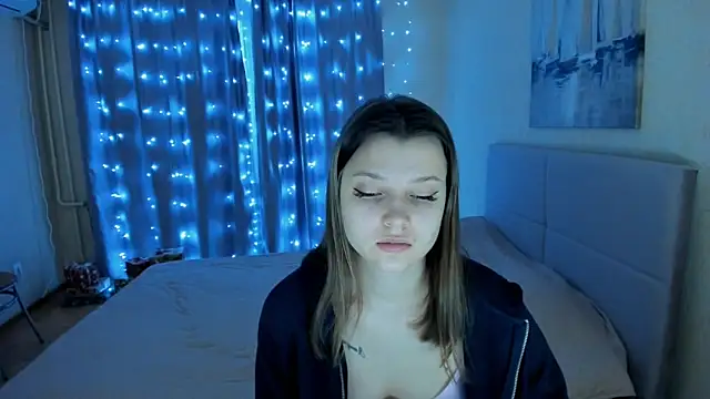 Snapshot of SoniNesti chatting on January 23, 11:58 am SoniNesti online show from January 23, 11:58 am