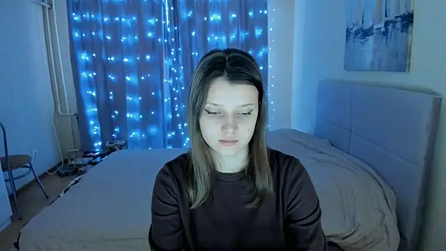 Snapshot of SoniNesti chatting on February 7, 12:06 pm SoniNesti online show from February 7, 12:06 pm