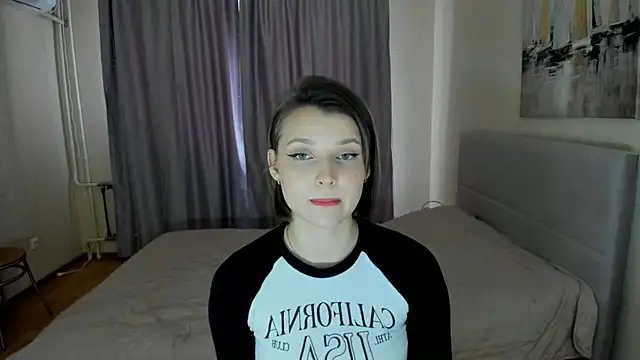 Snapshot of SoniNesti chatting on March 11, 12:28 pm SoniNesti online show from March 11, 12:28 pm