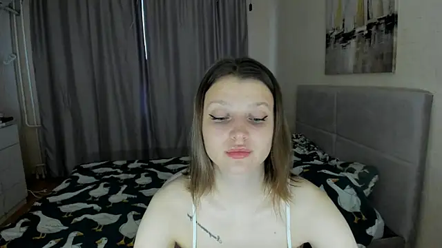 Snapshot of SoniNesti chatting on September 26, 2:43 pm SoniNesti online show from September 26, 2:43 pm