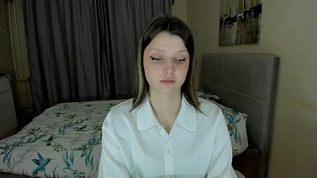 Snapshot of SoniNesti chatting on October 10, 2:49 pm SoniNesti online show from October 10, 2:49 pm