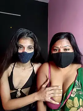 cutee  crazy online show from December 18, 1:28 pm