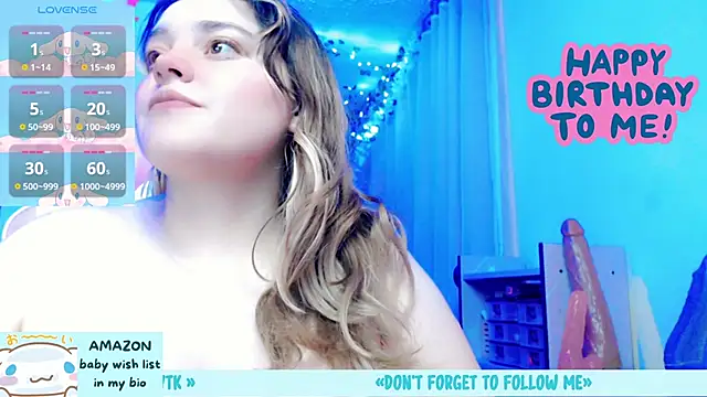 Snapshot of anjana_yuii chatting on December 5, 6:43 am anjana yuii online show from December 5, 6:43 am