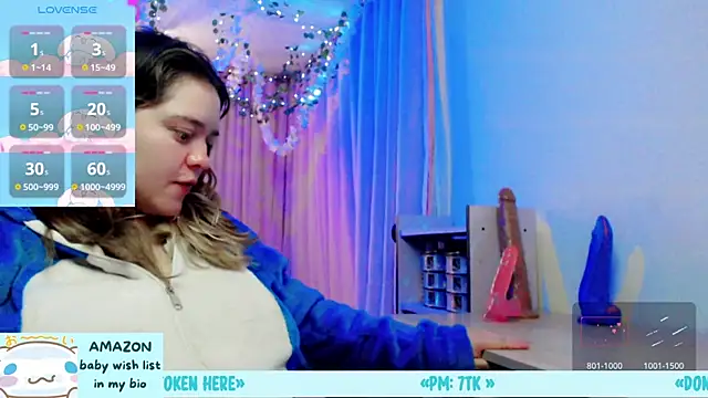 Snapshot of anjana_yuii chatting on December 12, 1:49 pm anjana yuii online show from December 12, 1:49 pm