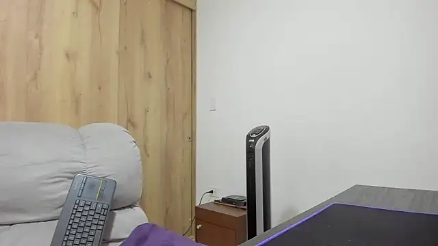 xspecialoomx online show from November 8, 12:49 pm