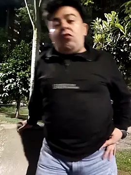 naughty bear online show from March 8, 3:10 am