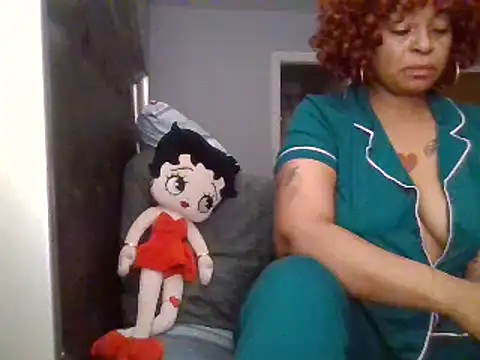 MSweetLindaParks online show from January 5, 1:56 am