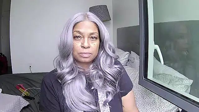 Snapshot of MSweetLindaParks chatting on June 23, 1:09 pm MSweetLindaParks online show from June 23, 1:09 pm