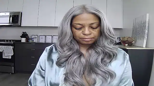 Snapshot of MSweetLindaParks chatting on July 16, 2:12 pm MSweetLindaParks online show from July 16, 2:12 pm