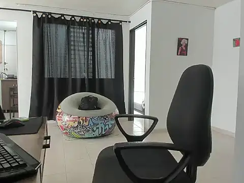 Snapshot of Matheusbeard chatting on February 11, 4:23 pm Matheusbeard online show from February 11, 4:23 pm