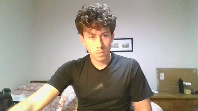 Snapshot of saint_not chatting on April 16, 9:39 pm saint not online show from April 16, 9:39 pm