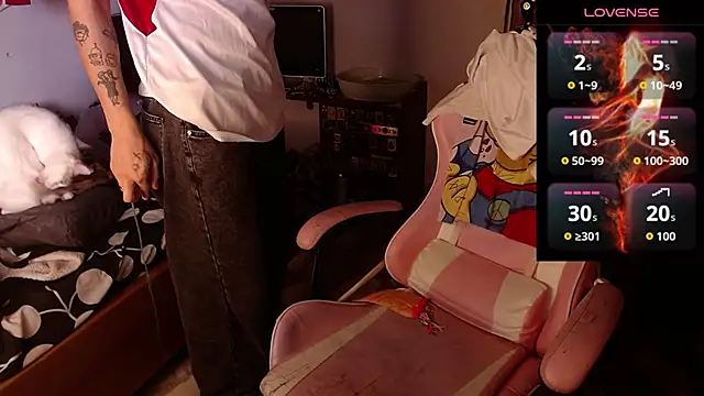 Apolo S online show from February 17, 5:30 pm