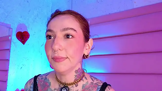 Evangelyne 1 online show from April 2, 3:42 pm