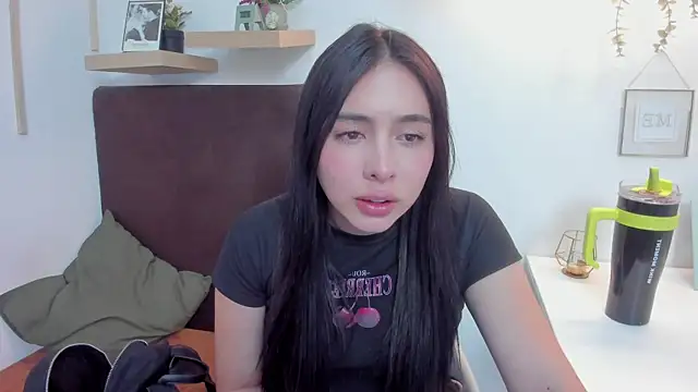 isabella jade online show from January 30, 7:37 pm