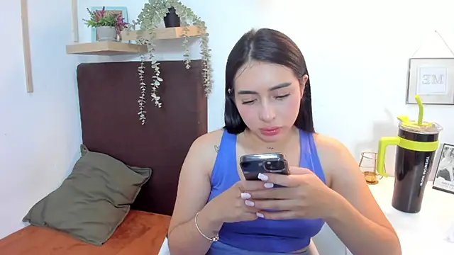 isabella jade online show from March 6, 6:37 pm