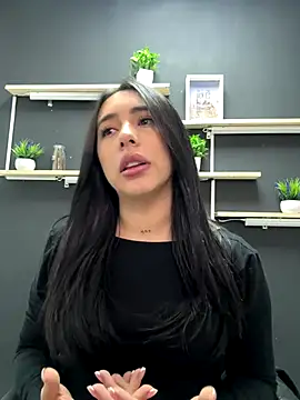 isabella jade online show from December 3, 11:36 pm