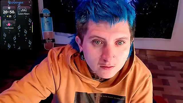 Snapshot of Marieblueeyes chatting on January 25, 9:57 pm Marieblueeyes online show from January 25, 9:57 pm