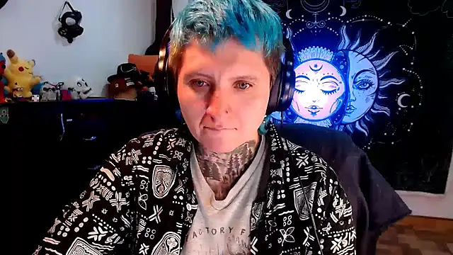 Snapshot of Marieblueeyes chatting on February 5, 2:19 am Marieblueeyes online show from February 5, 2:19 am