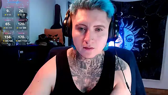 Snapshot of Marieblueeyes chatting on February 10, 4:08 am Marieblueeyes online show from February 10, 4:08 am