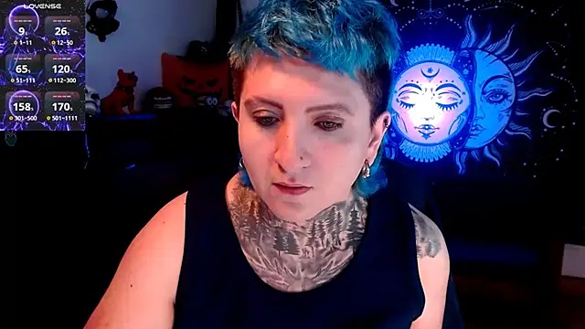 Snapshot of Marieblueeyes chatting on February 25, 9:46 pm Marieblueeyes online show from February 25, 9:46 pm