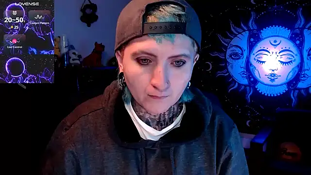 Snapshot of Marieblueeyes chatting on March 16, 6:31 am Marieblueeyes online show from March 16, 6:31 am