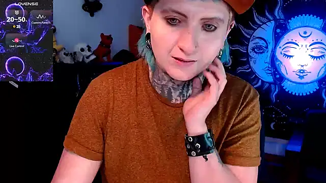 Snapshot of Marieblueeyes chatting on March 19, 12:45 pm Marieblueeyes online show from March 19, 12:45 pm