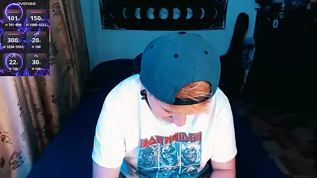 Marieblueeyes online show from November 7, 2:22 am