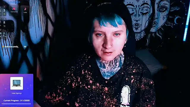 Marieblueeyes online show from April 23, 3:19 am